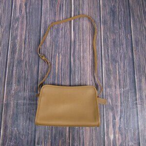 VINTAGE Coach Crossbody Bag Womens Tan Leather Double Zip Made in USA 90s